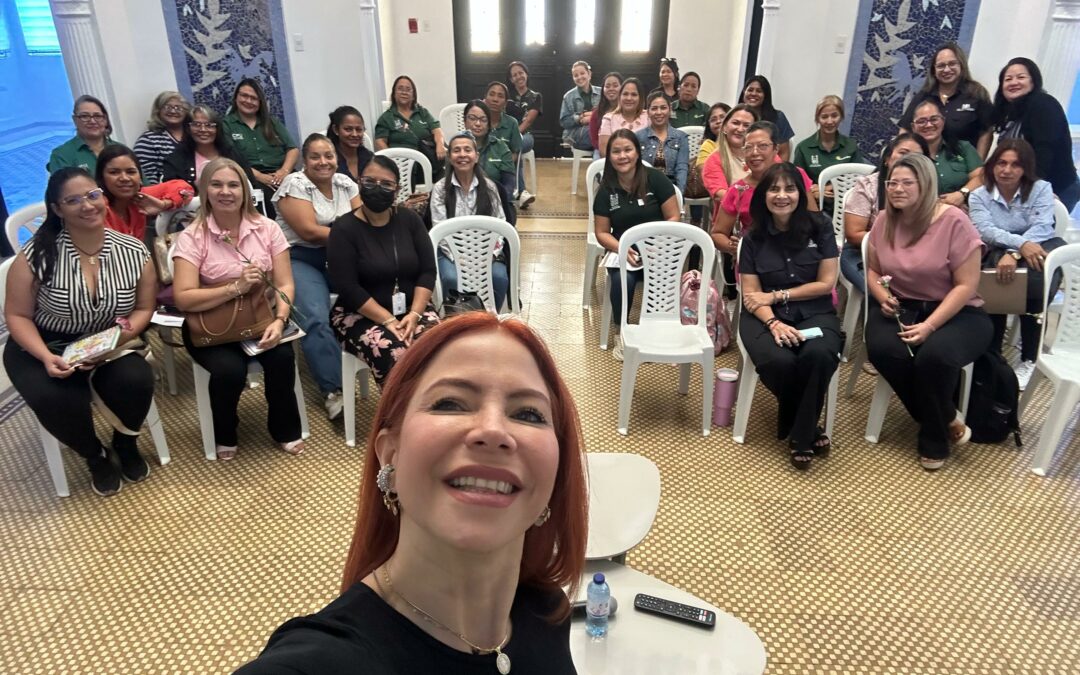 Mujeres Líderes: Formación para servidoras Públicas